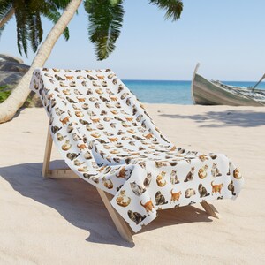 Toalla de playa con diseño de gato en acuarela, bonito regalo para amantes de los gatos, adorable diseño de gatitos, perfecta para el verano, accesorio de vacaciones único