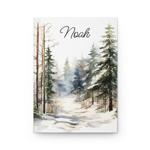 Carnet cartonné personnalisé aquarelle forêt d'hiver avec nom, pages de carnet personnalisées lignées, journal d'écriture haut de gamme, joli cadeau de papeterie