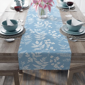 Blue Fern and Floral Table Runner, Botanical Print Table Decor, Elegant Gift for Her, Farmhouse Table Runner, Blue and White