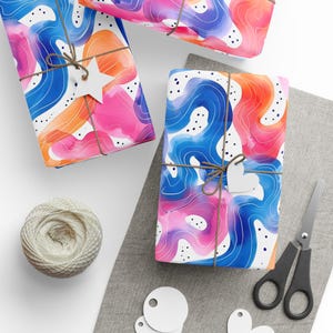 Carta da regalo astratta colorata, carta da regalo artistica divertente, design vorticoso unico, colori vivaci per occasioni speciali