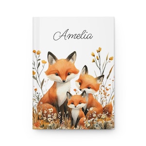 Carnet cartonné personnalisé aquarelle famille renard avec nom, pages de carnet personnalisées lignées, journal d'écriture haut de gamme, joli cadeau de papeterie