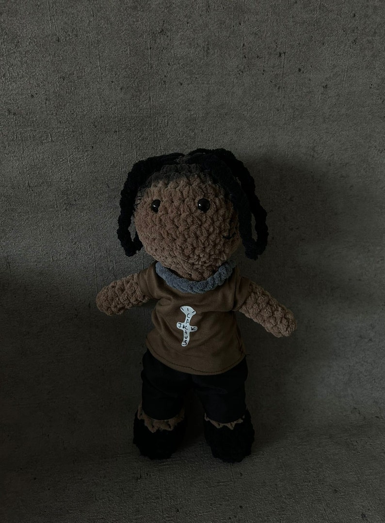 Crochet Travis S plushie image 2