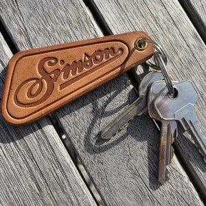 Simson Schlüsselanhänger aus Rindleder - Geprägtes Logo - Schwalbe, S50 - Mit Schlüsselring