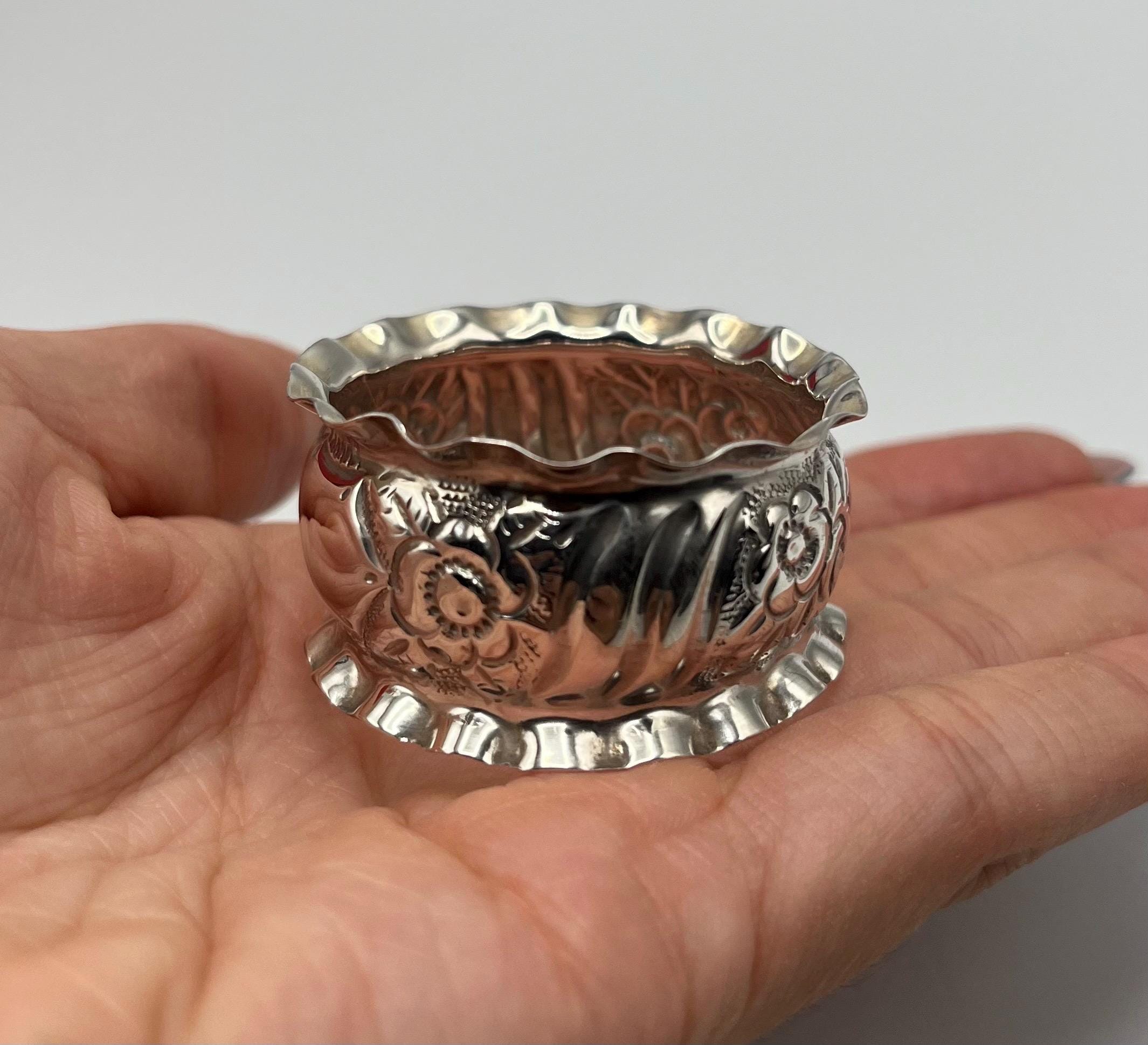 アンティーク スターリングシルバー ナプキンリング：ビクトリア朝の