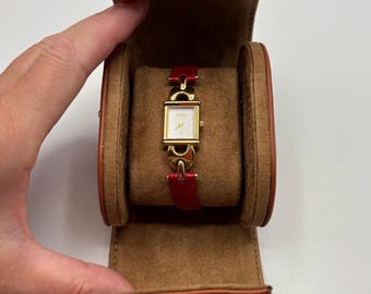 Rare Authentic Vintage 90s Gucci Gold-plated Quartz Watch With Red