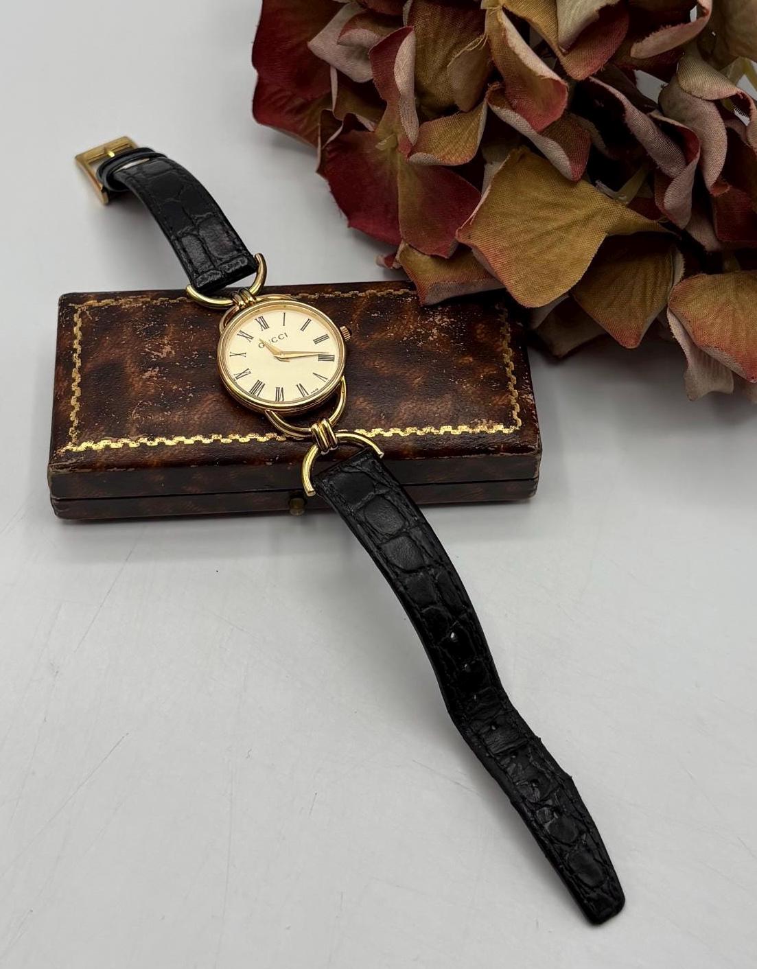 Vintage 1980s 1990s GUCCI 6000L Gold Plated Quartz Watch Black