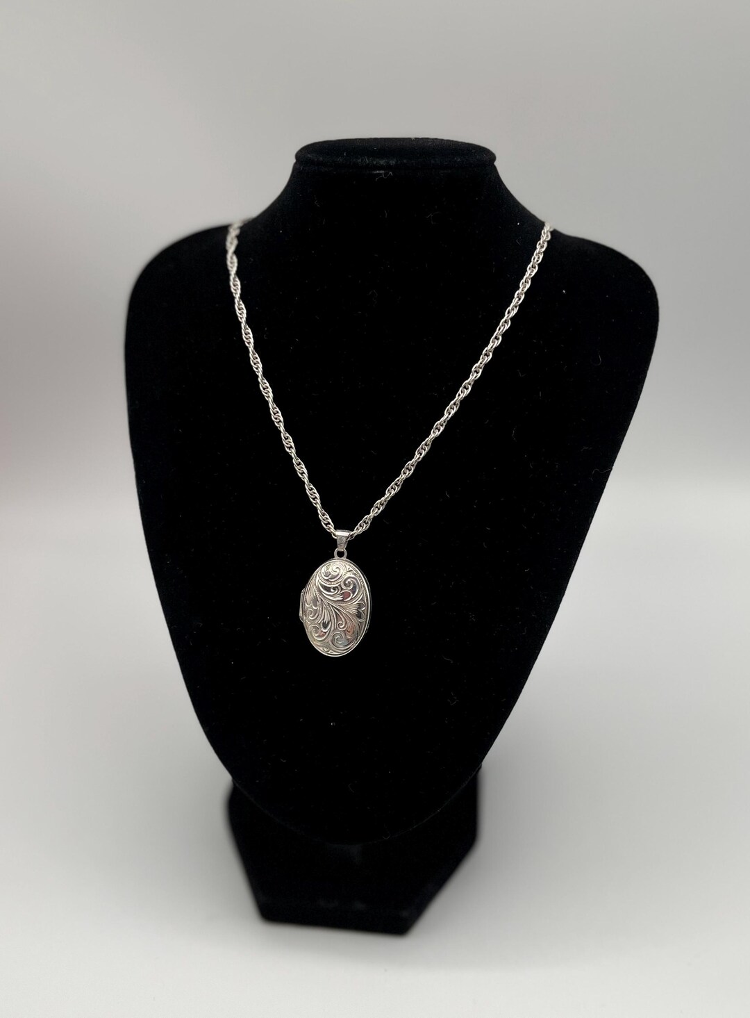 Sterling Silver Oval Locket With Quilt Design