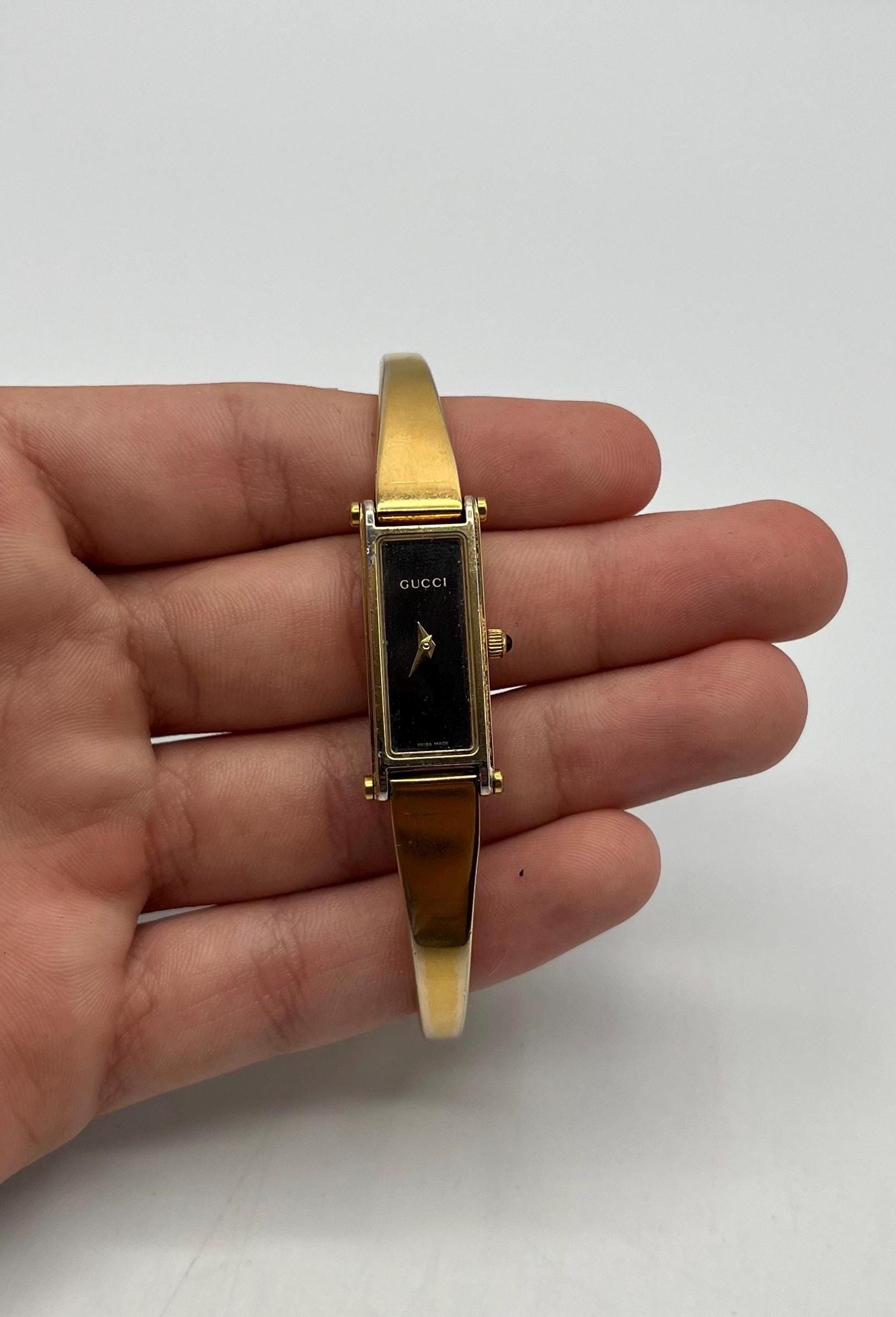 Stunning Women's Vintage GUCCI 1500L Bangle Watch – Original