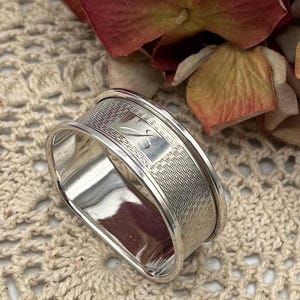 Vintage Hallmarked Sterling Silver Napkin Ring Engine Turned Detailing  - Assayed Birmingham 1962 - Solid Silver - Raised Rims *Ref 91