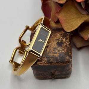 Stunning Women’s Vintage GUCCI 1500L Bangle Watch – Original Collectable Gucci – Authentic – Swiss Made – Horsebit Clasp – Late 1990s *Ref 8