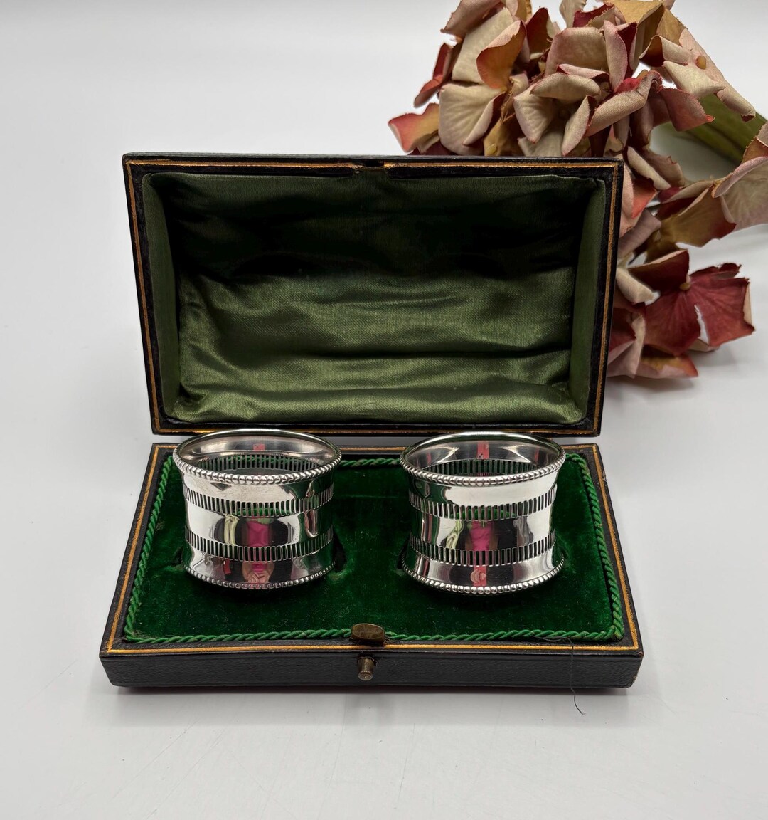 1902年 英国製 アンティーク 純銀製 スターリングシルバー ナプキンリング アンティーク スターリングシルバー ナプキンリング：バーミンガム