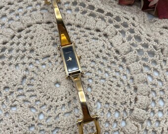 Stunning Women's Vintage GUCCI 1500L Bangle Watch – Original
