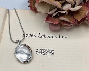 Vintage Silber Medaillon und Kette - Sterlingsilber Hallmark England - Oval - Rendered Spirale Design - Affirmation Andenken - Foto Medaillon