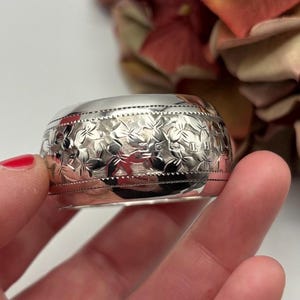 Antique Sterling Silver Napkin Ring | Floral Engraved | Birmingham 1898 | Victorian British Silver Tableware Ref 27