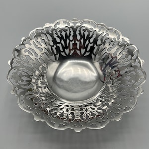 Vintage Silver Plated Bon Bon Dish: Pierced Lattice Design