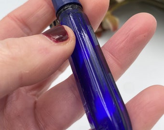 Vintage Cobalt Blue Perfume Bottle - Mini Scent Bottle with Tassel - Miniature Bottle