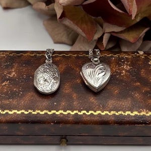 Set of 2 Vintage Silver Lockets | Heart and Oval Floral Design | Sterling Silver Stamped Photo Keepsake Necklaces *Ref 133