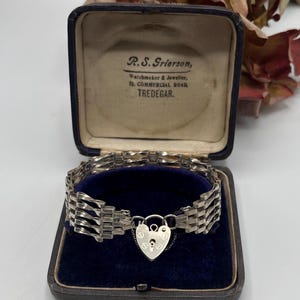 Vintage Sterling Silber Tor Link Armband: Heart Padlock, London 1979