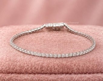 3 TCW E/F Color VVS2 Clarity Diamonds, Round Brilliant Cut Lab Grown Diamond Tennis Bracelet | IGI Certified Diamond Bracelet