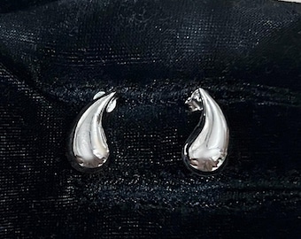 Orecchini a goccia in argento sterling 925K: gioielli minimalisti
