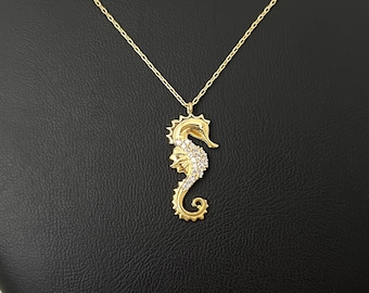 Halsband i sterlingsilver med sjöhäst, zirkonhänge, gåva till havsälskare