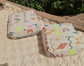 Moroccan Kilim Pouf, Floor Pouf, Vintage Moroccan Ottoman, Square Pouf,Meditation Cushion,Outdoor Rinbow Kilim Pillows