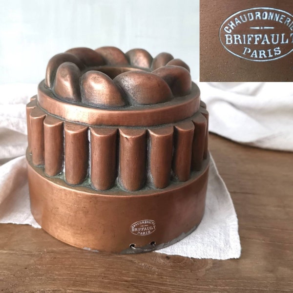 19ème Français Moule à gâteau en cuivre antique, moule Heigh estampillé PARIS Chaudronnerie BRIFFAULT