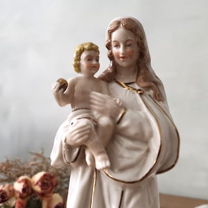 Vintage Alemana Santa María con el Niño Jesús / Estampado WILHEM RITTIRSCH DRESDEN / Porcelana Blanca Dorada / Nuestra Señora de Lourdes