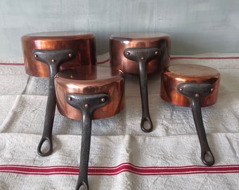 Lot de 4 Casseroles en Cuivre Estampillées LELEGARD VILLEDIEU FRANCE / Cuivre Massif / Rivets Robustes en Cuivre Bullé / Poignées en Fonte / Doublure en Etain