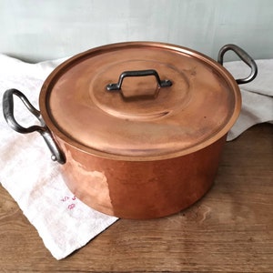 EXTRA LARGE Copper Stockpot with Lid  / 28 cm Diam 11 in  / Professional Quality 2mm / New Tin Lining / Cast Iron Handles / Robust Rivets