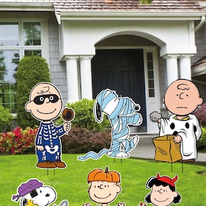 Welcome Great Pumpkin Yard Sign / Linus Brown / Peanuts Yard Sign / Charlie Brown Sign / Peanuts Halloween Yard Art