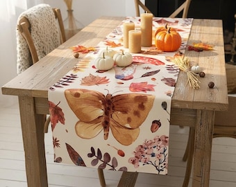 Camino de mesa otoñal, decoración otoñal con setas, calabazas, búhos y mariposas.