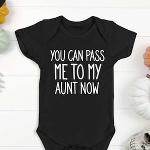 Aunt Baby Bodysuit, Aunt Bodysuit, Funny Baby Bodysuit, Baby Announcement Bodysuit, Pregnancy Reveal Present Bodysuit, Cute Auntie Bodysuit