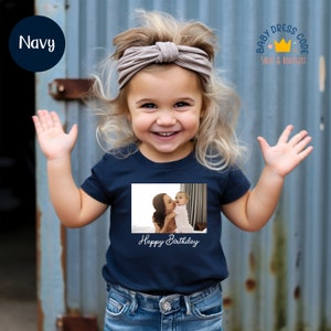 Chemise photo personnalisée pour tout-petit, votre chemise photo pour tout-petit ici, cadeau d'anniversaire personnalisé, chemise pour tout-petit avec texte personnalisé, cadeau personnalisé pour la fête des mères