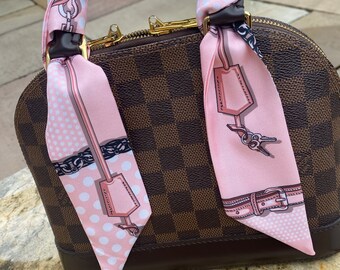★DAKS★ Pink Chain Print Bandeau Scarf Pink Chain Print Bandeau Silk Style Scarf for Handbags