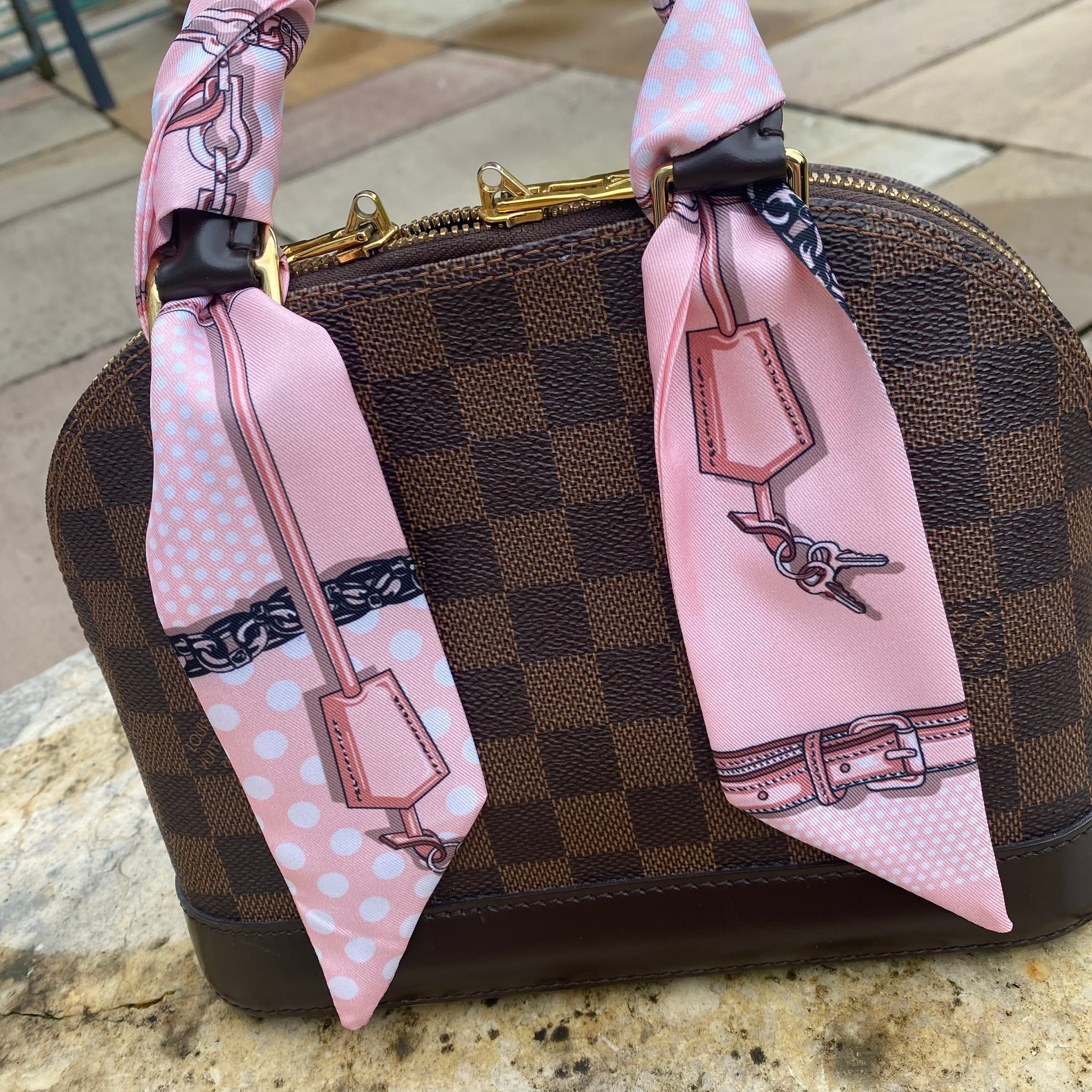 ★DAKS★ Pink Chain Print Bandeau Scarf Pink Chain Print Bandeau Silk Style Scarf for Handbags