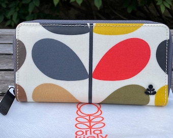 Orla Kiely Classic Multi Stem Flower Forget Me Not Big Wallet