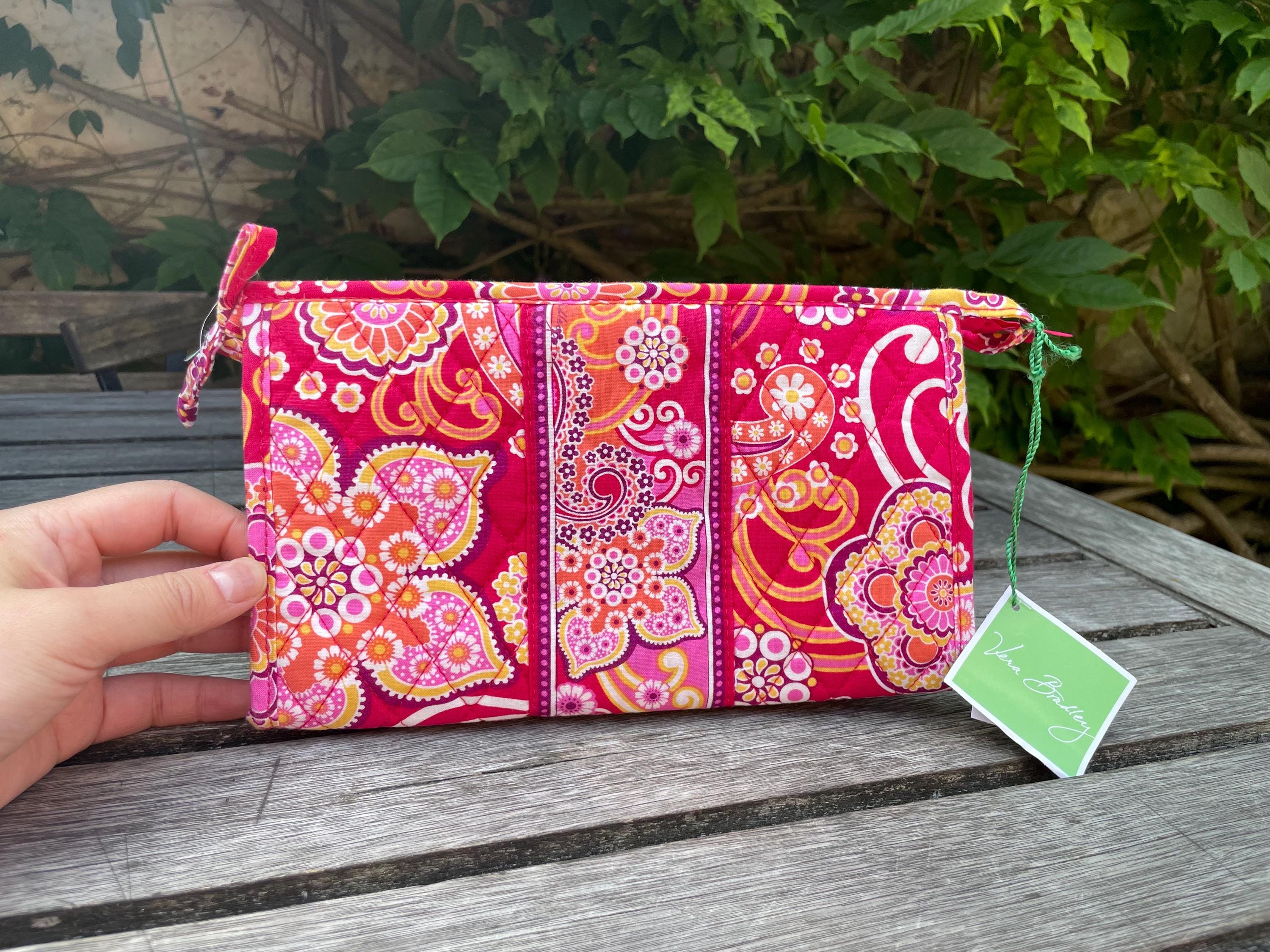 コスメティックプレイラバー Vera Bradley Medium Bow Cosmetic Raspberry Fizz Zippered Pouch