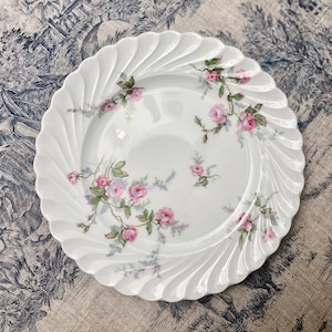 Haviland France Limoges Sylvie cake/breakfast plate, uneven ripples, unique and elegant, pink flowers 19.5 cm