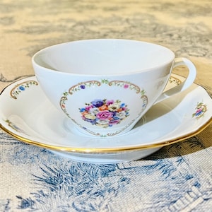 BMF porcelain FRANCE, pink floral pattern, gold rim, coffee/tea cup and saucer, vintage French antique, coffee cup and saucer, 80ml