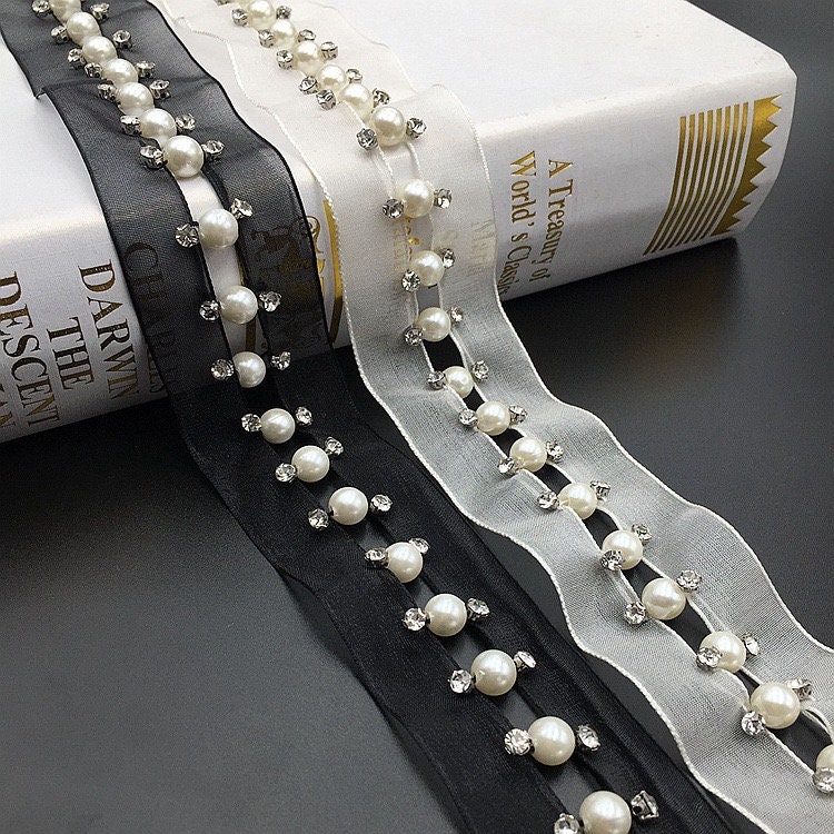 Pearl chain,Ivory pearl trim,pearl string,ivory trim,decorative  pearls,strand of pearls,decorative pearls,cake decoration,accent pearls,191