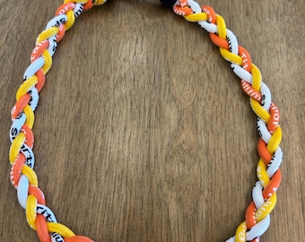 Collier De Sport BASEBALL Titane TORNADO 20 - Tressé Rouge/gris/blanc - Neuf