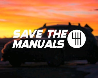Könnte beinhalten: Eine Silhouette eines Autos mit einem Aufkleber, auf dem "SAVE THE MANUALS" steht, und einem weißen Kreis mit einem Schaltknüppel-Symbol in der Mitte.