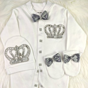 Crown Onesie: Baby Boy Homecoming Outfit with Hat & Mittens