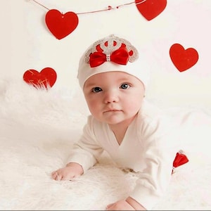 Romper sleepsuit Newborn girl Red Home Coming Outfit, Girl take home crown layette set/ baby crown layette set/shower gift