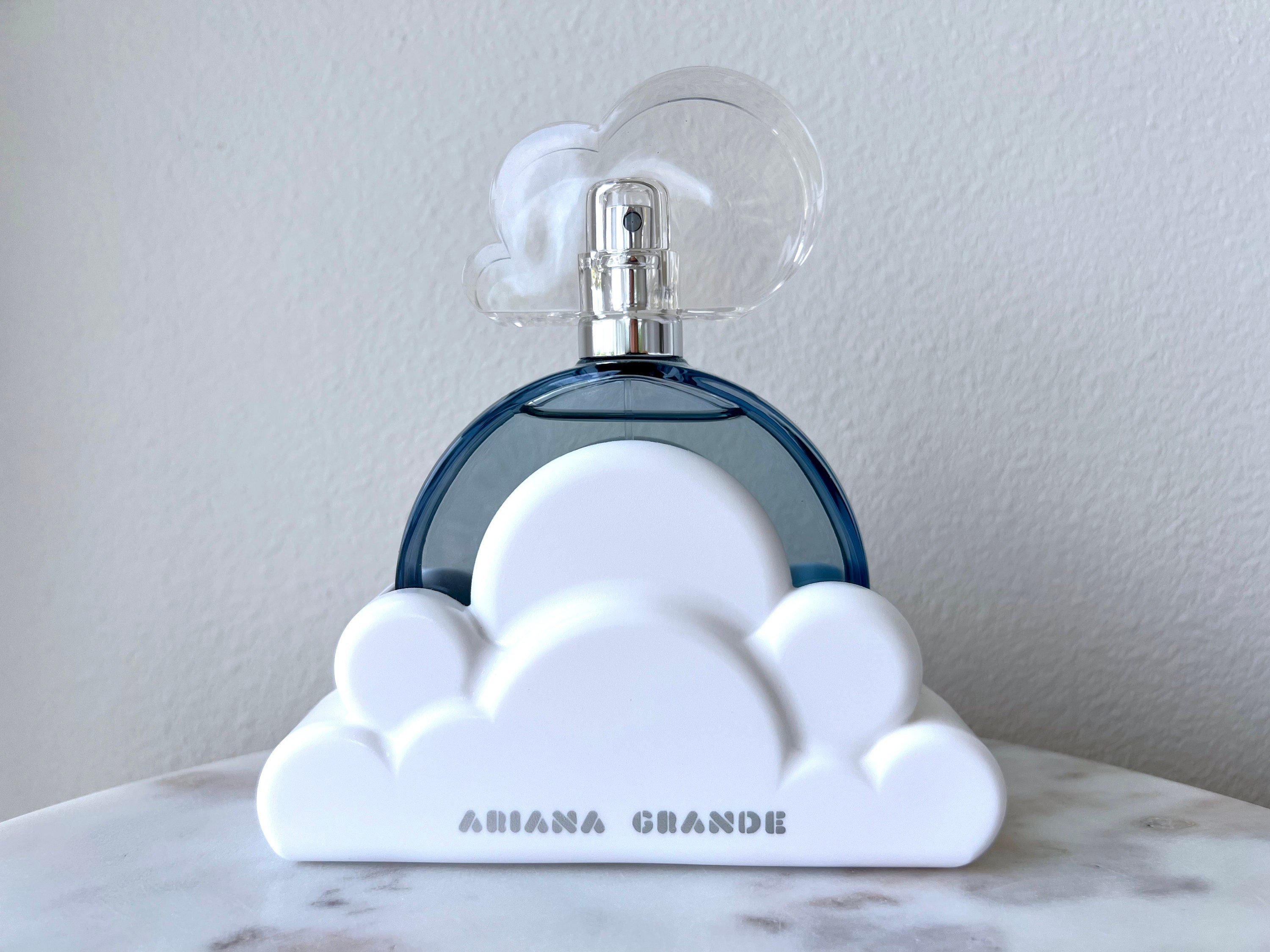 Ariana Grande Cloud Sample | atelier-yuwa.ciao.jp