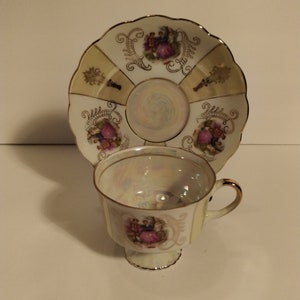 Royal Crown 1969 Cup and Saucer -- Courting Couple