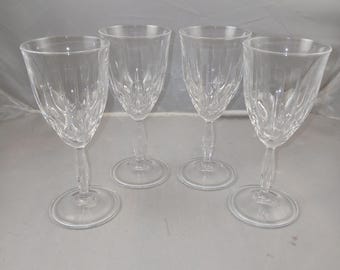 Royal Tudor Wine Glasses - Italian Fine Crystal - 4pcs