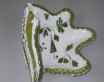 Italian Ceramic Shell Trinket Dish -- Hand Painted
