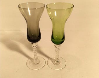 Vintage 2pc Champagne Shooters